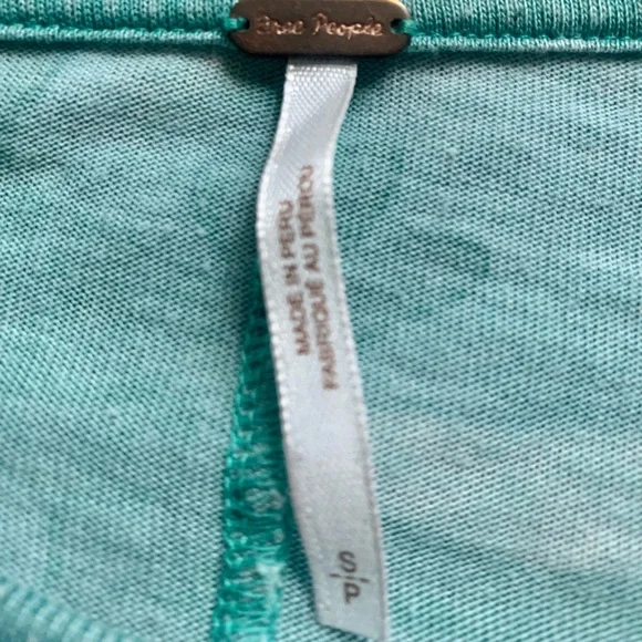 2/$20 or 3/$25 Free People Aqua Camo Tee Sz SM - Picture 3 of 5